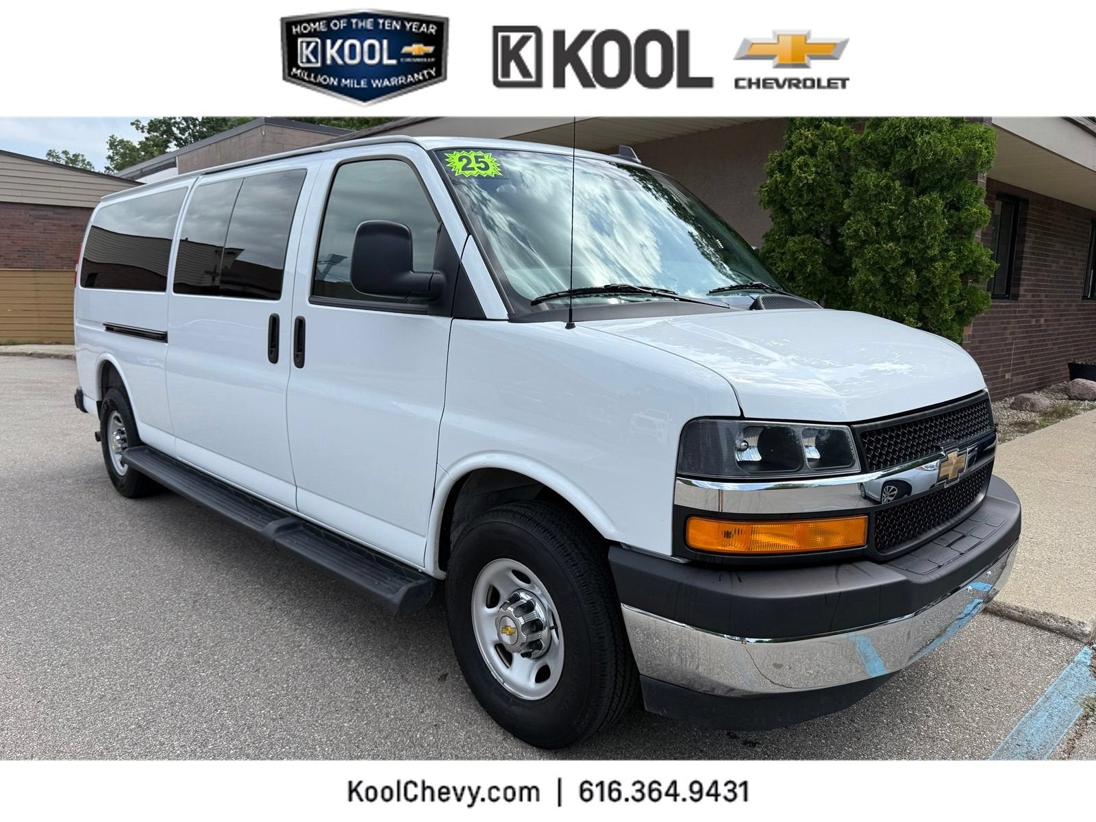2025 Chevrolet Express Passenger