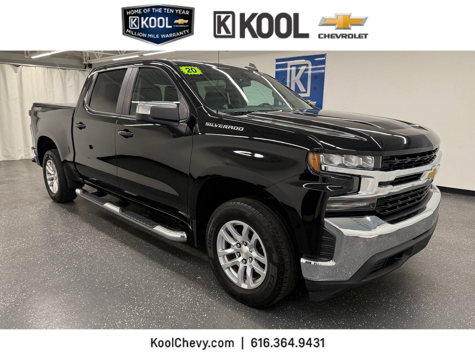 2020 Chevrolet Silverado 1500 LT in Black — front three-quarter view