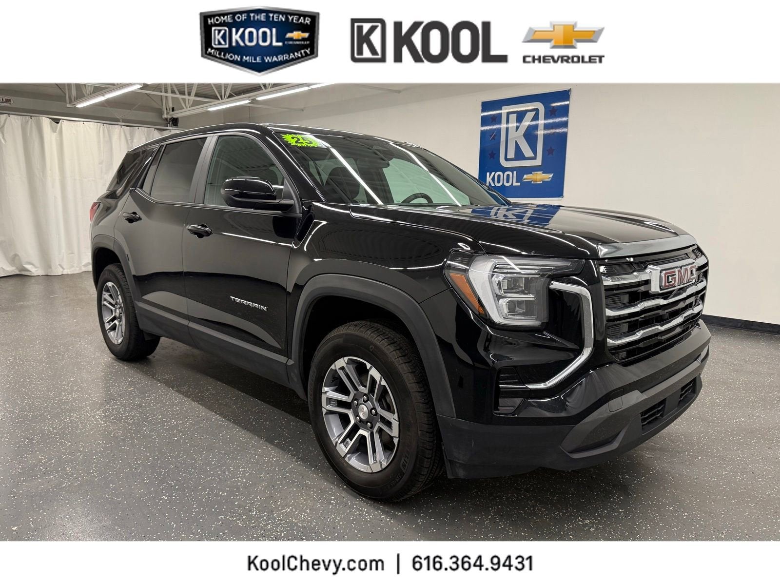 2025 GMC Terrain Elevation in Ebony Twilight Metallic — front three-quarter view