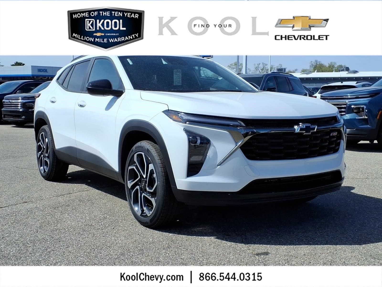 2026 Chevrolet Trax 2RS in Summit White — front three-quarter view