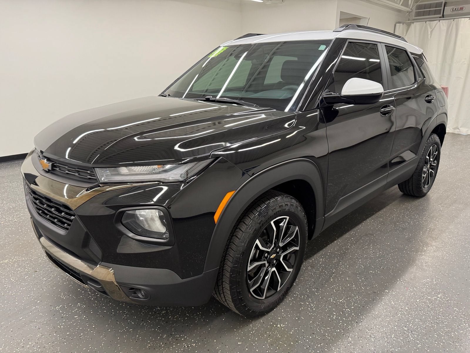 2023 Chevrolet Trailblazer — interior view