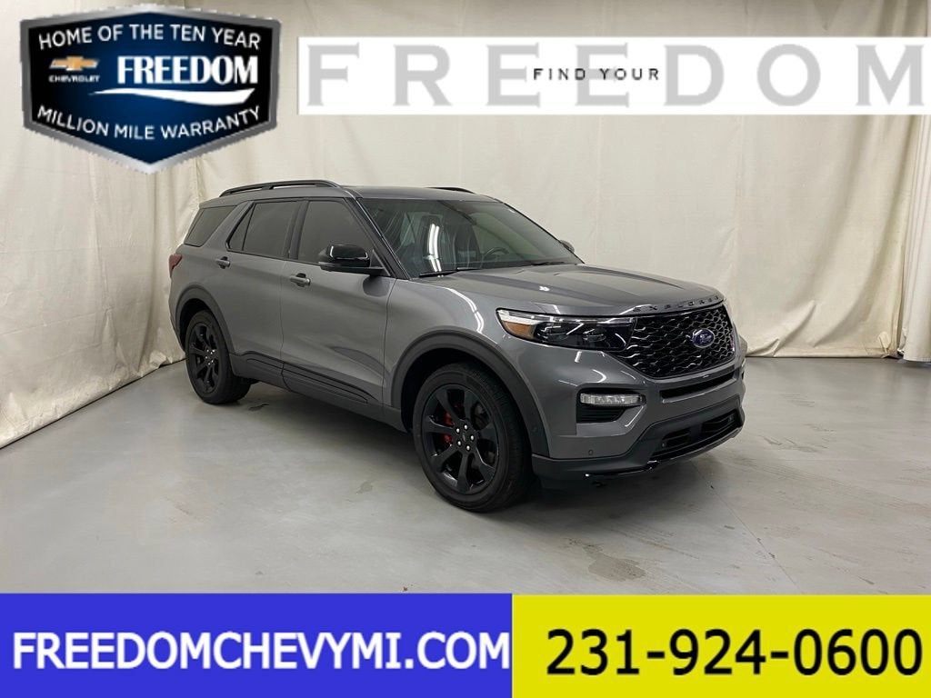 2022 Ford Explorer ST in Other — front three-quarter view