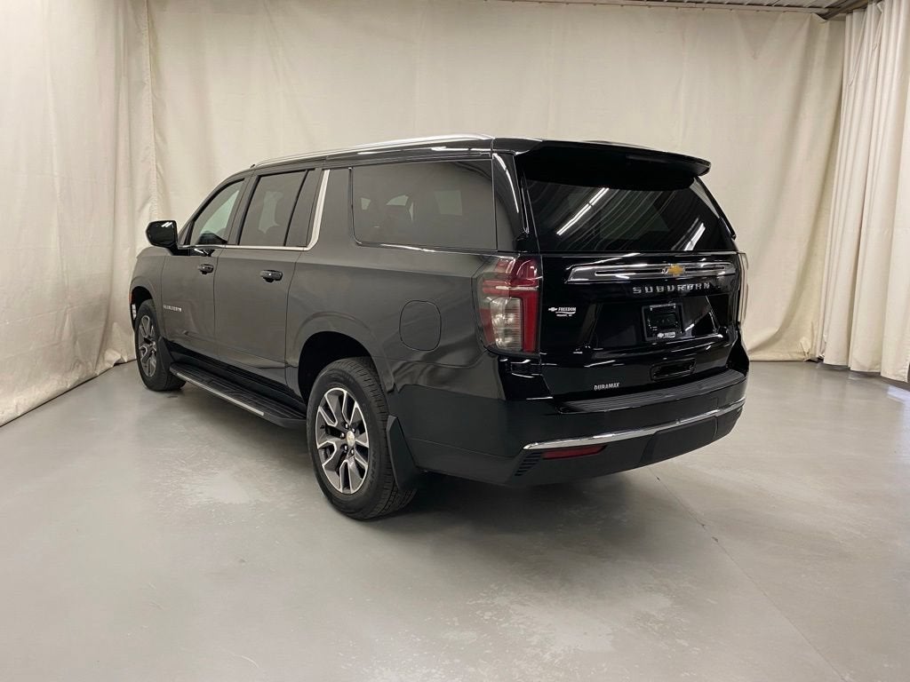2023 Chevrolet Suburban — detail view