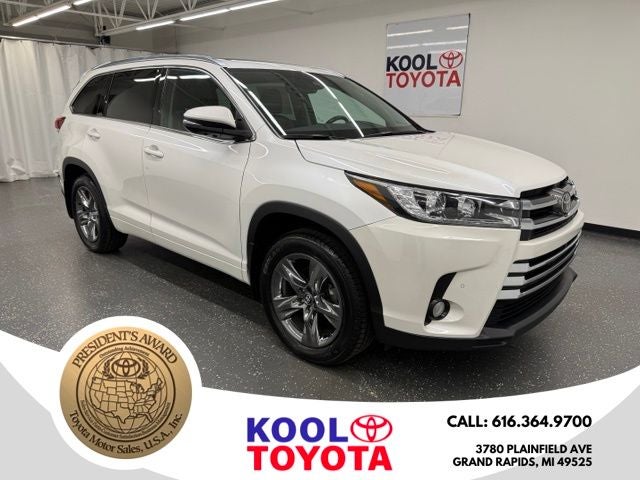 2017 Toyota Highlander Limited Platinum in Blizzard Pearl — front three-quarter view